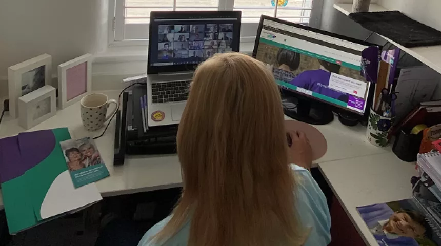 Online support meeting